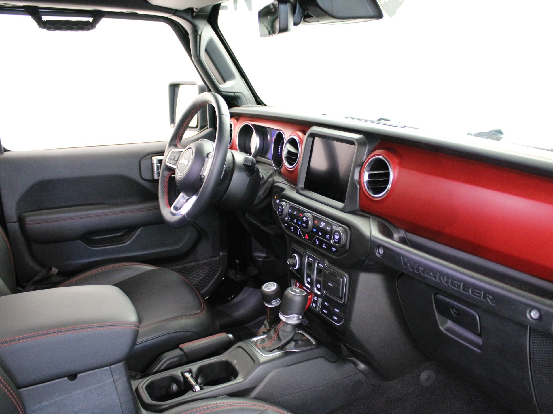 JEEP Wrangler 2.0 Rubicon Automatic-image-6