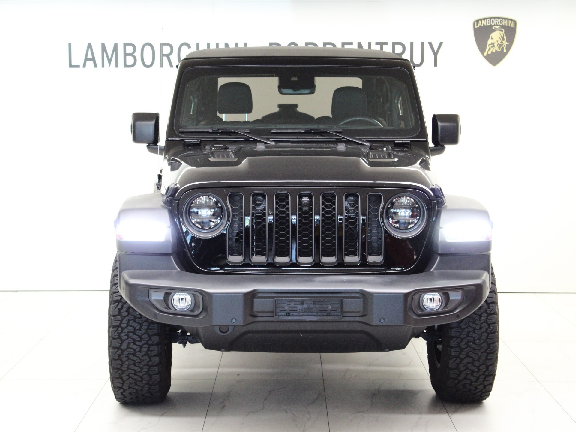 JEEP Wrangler 2.0 Rubicon Automatic-image-4