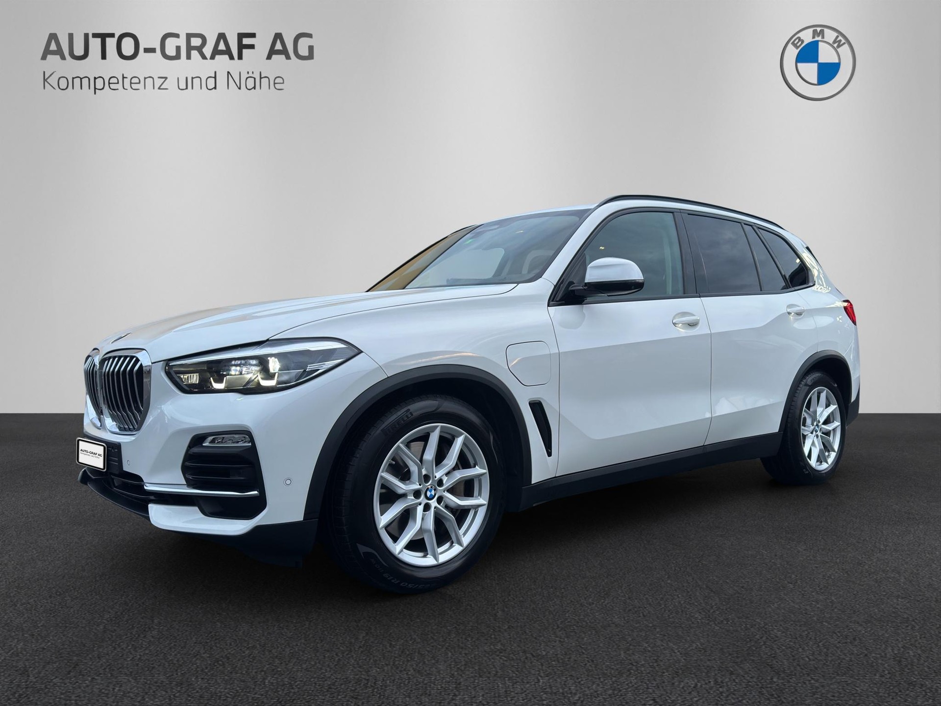 BMW X5 45e xDrive SAG-image-0