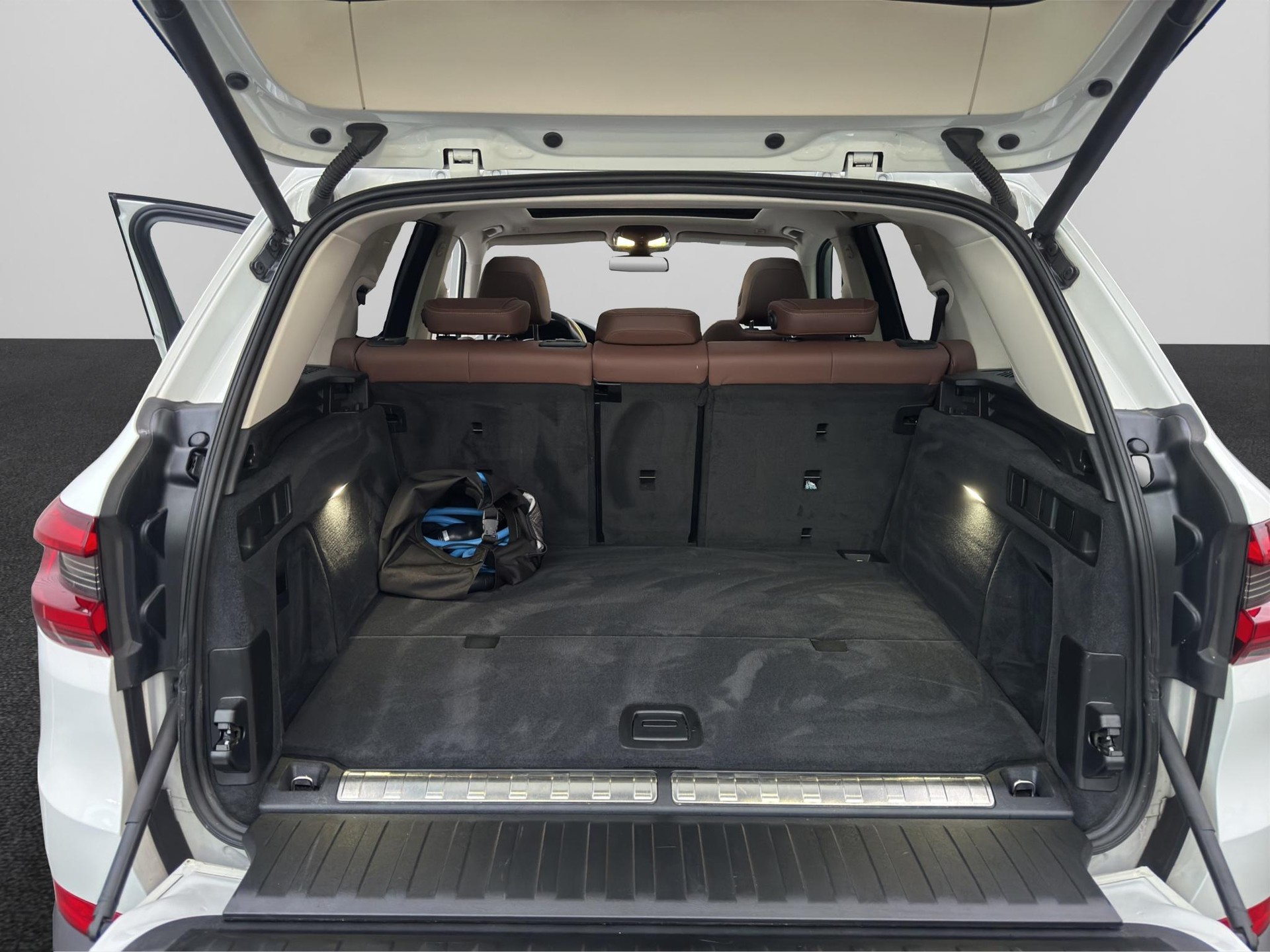 BMW X5 45e xDrive SAG-image-16