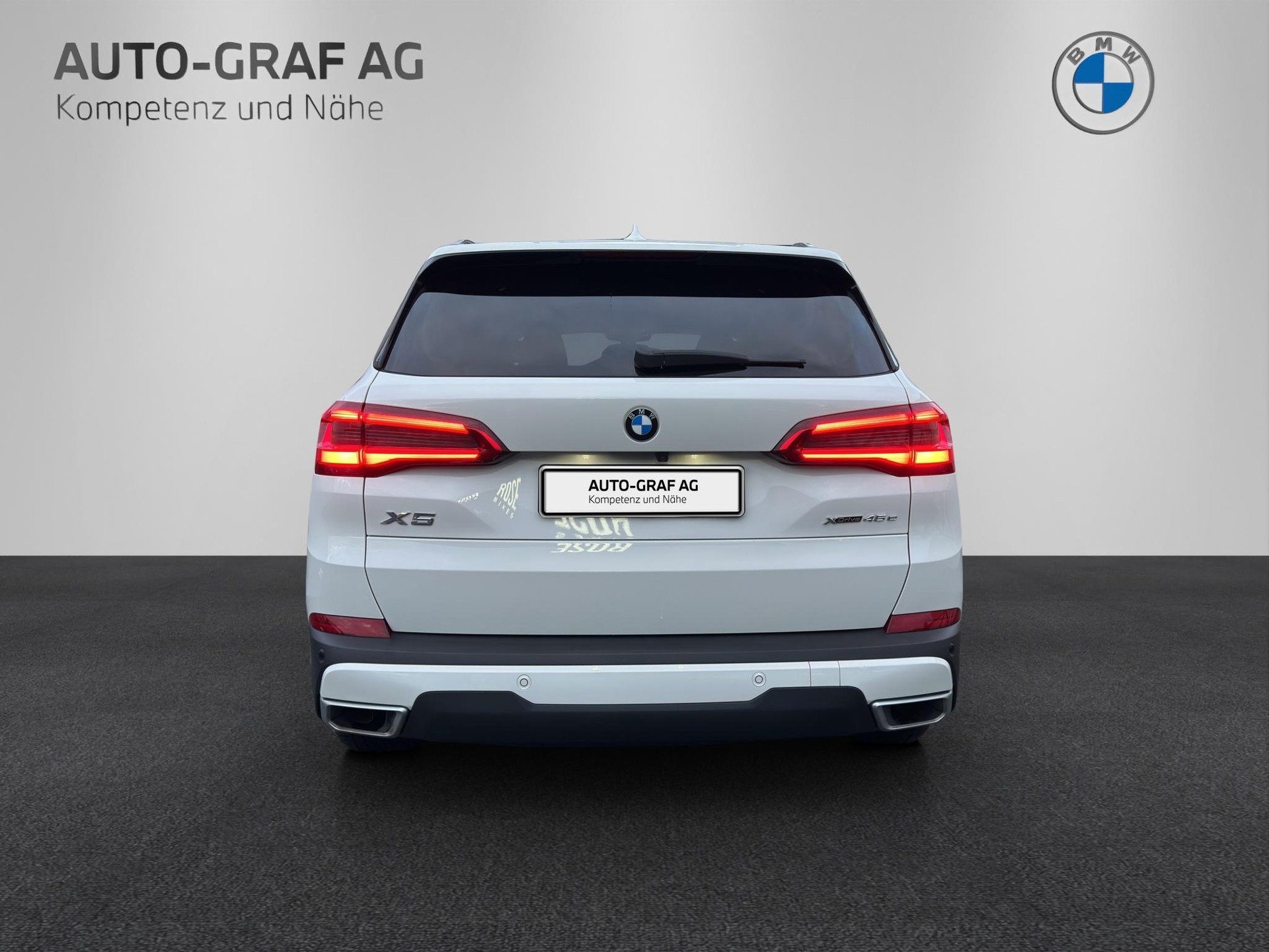 BMW X5 45e xDrive SAG-image-3