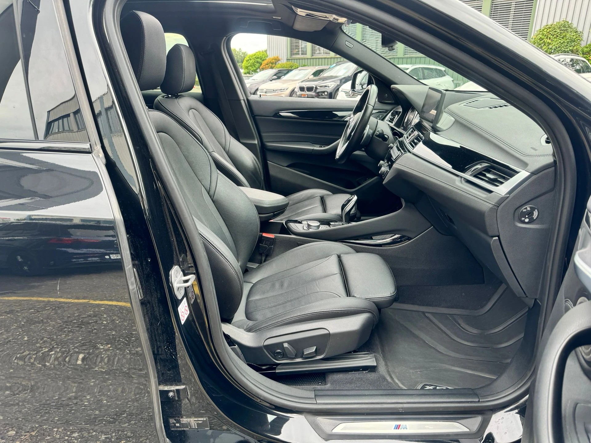 BMW X2 20d xDrive SAG CH FAHRZEUG-image-12