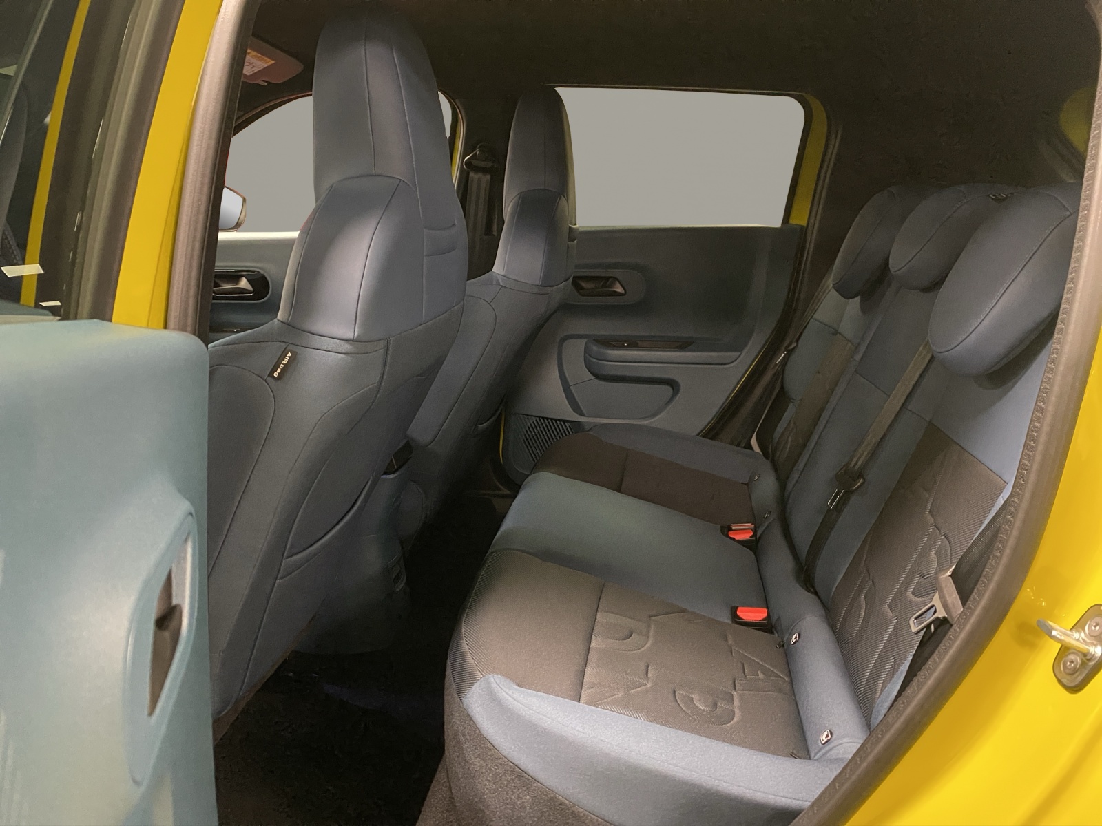 FIAT Grande Panda 1.2 Hybrid Icon-image-13