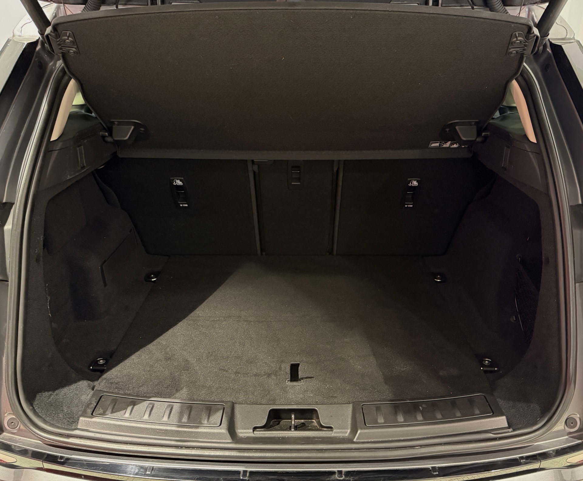 LAND ROVER Range Rover Evoque P 200 MHEV HSE AT9-image-22