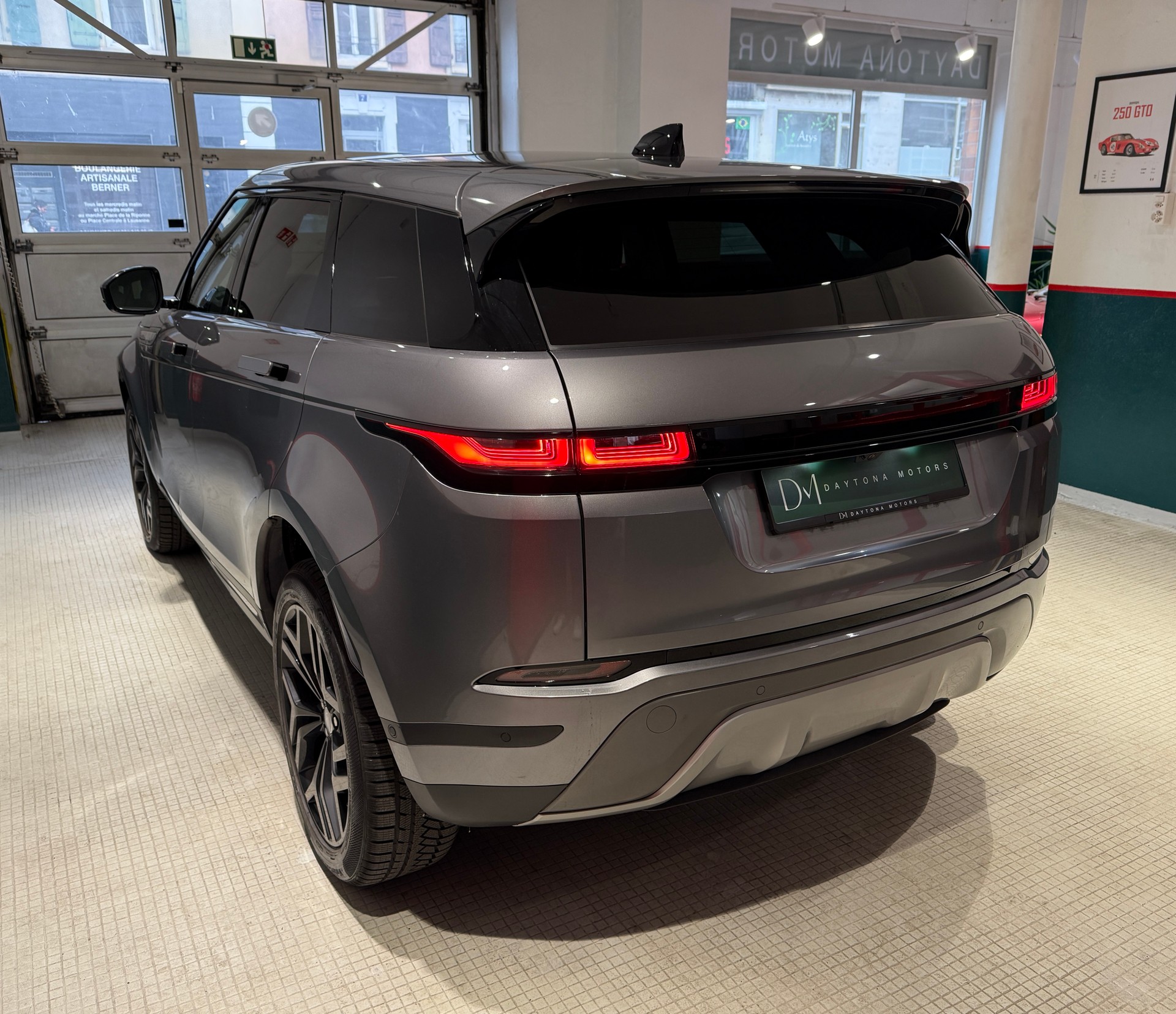 LAND ROVER Range Rover Evoque P 200 MHEV HSE AT9-image-5