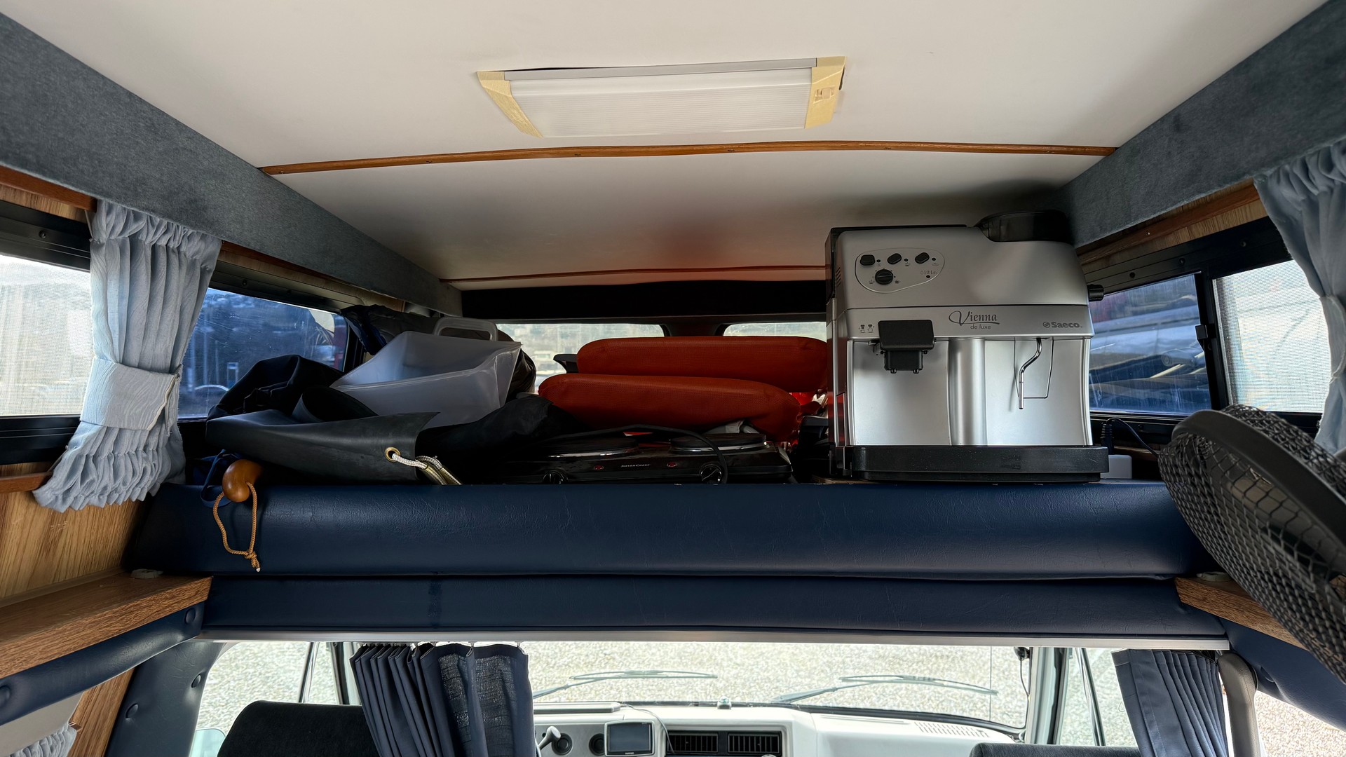 CHEVROLET Van 5.7-image-10