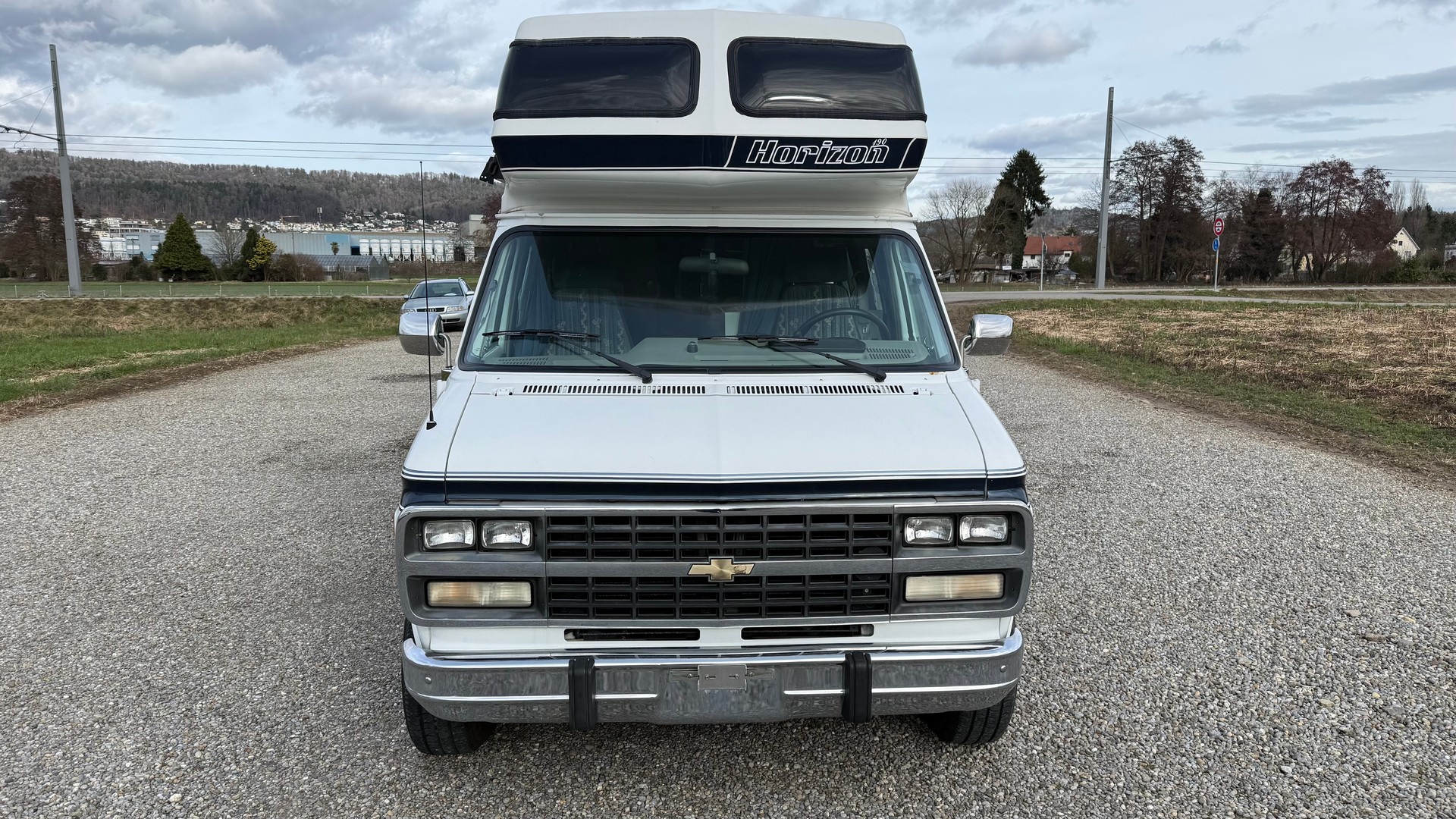CHEVROLET Van 5.7-image-18