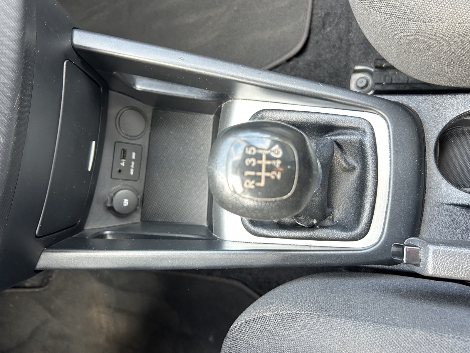 KIA Cee'd Sporty Wagon 1.6 16V Trend-image-17