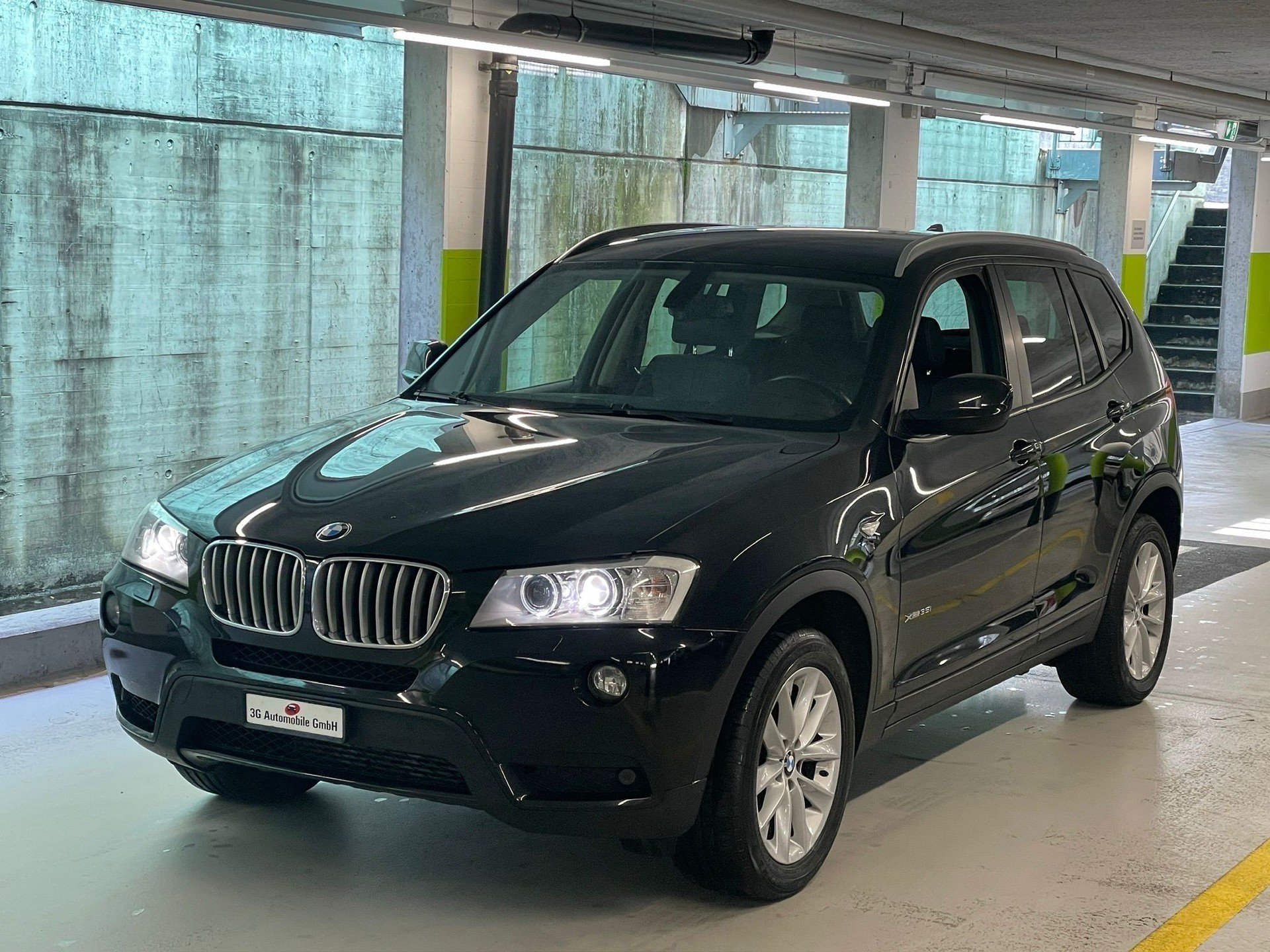 BMW X3 xDrive 35i Steptronic // MFK NEU mit AHK-showroom-element-1
