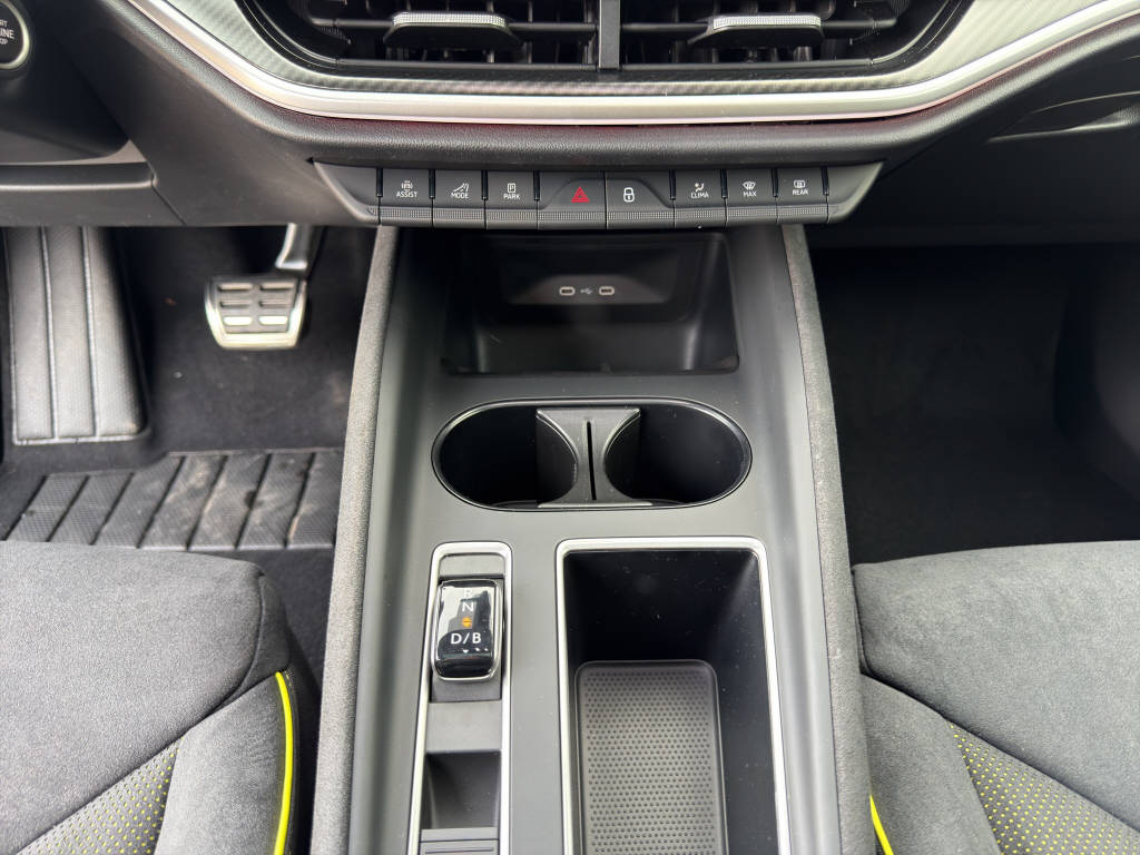SKODA Enyaq IV RS 4x4 MAXX-image-20