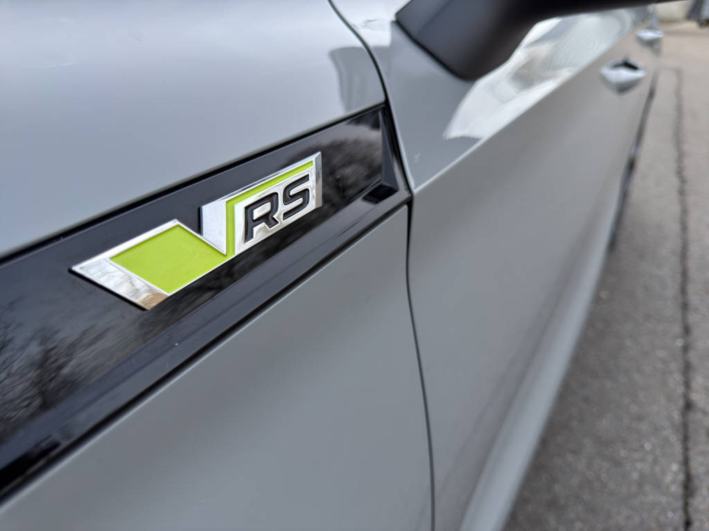 SKODA Enyaq IV RS 4x4 MAXX-image-25