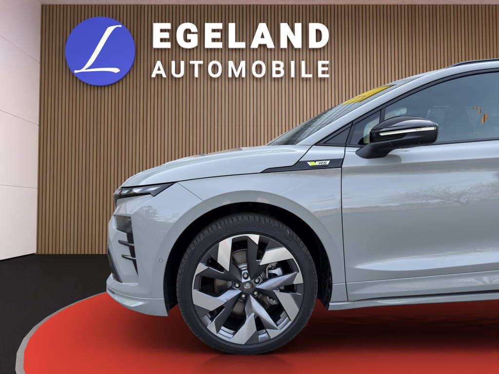 SKODA Enyaq IV RS 4x4 MAXX-image-9