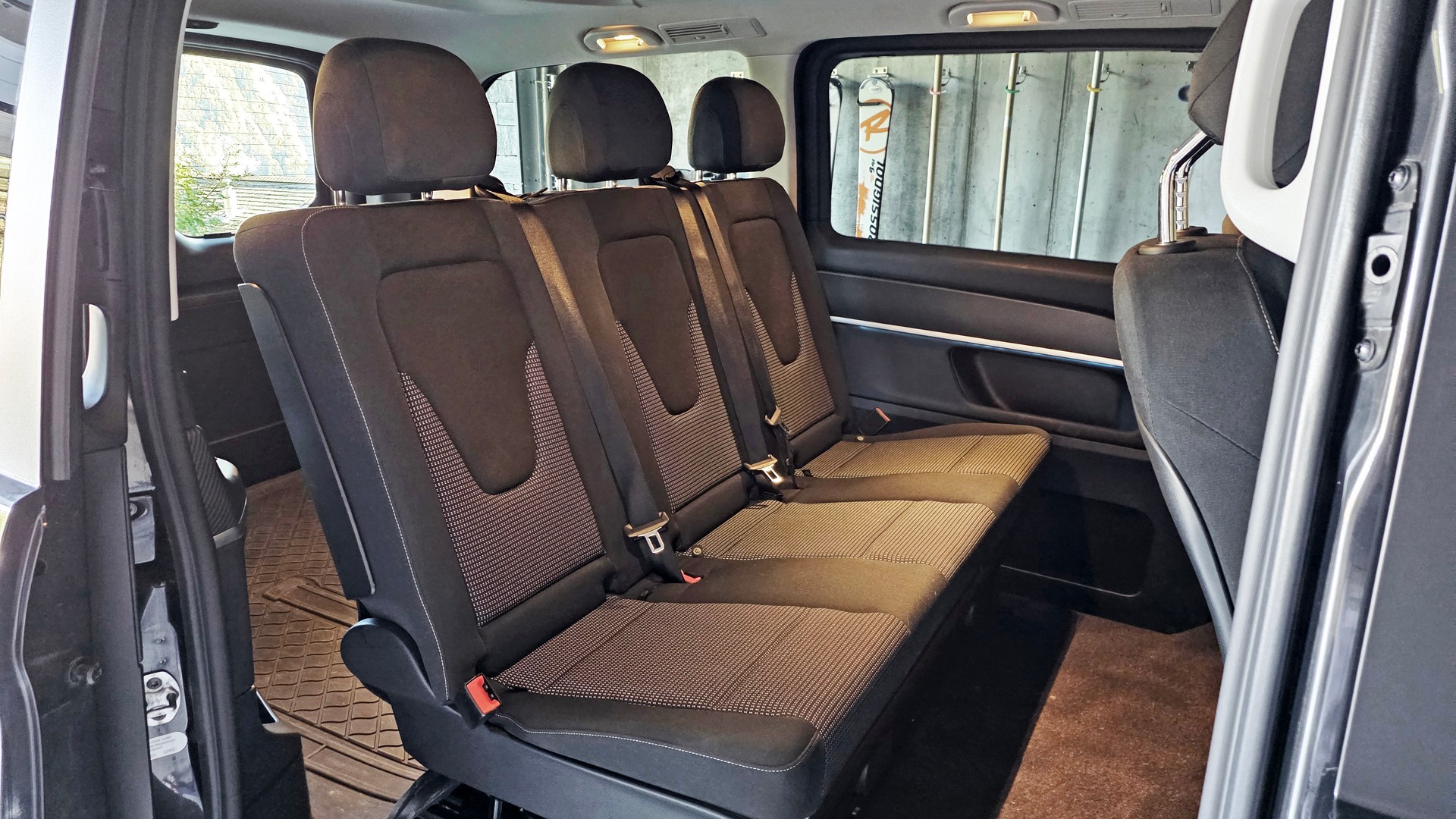 MERCEDES-BENZ Marco Polo Horizon 300 d 4M Automat AMG Line-image-10