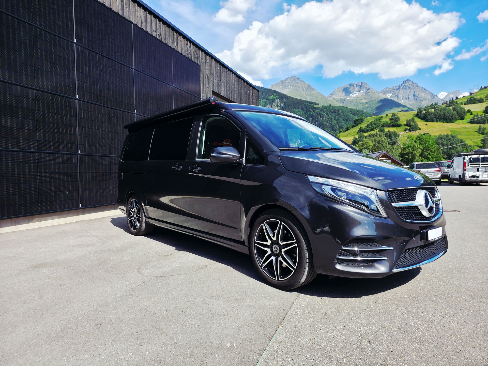 MERCEDES-BENZ Marco Polo Horizon 300 d 4M Automat AMG Line-image-0