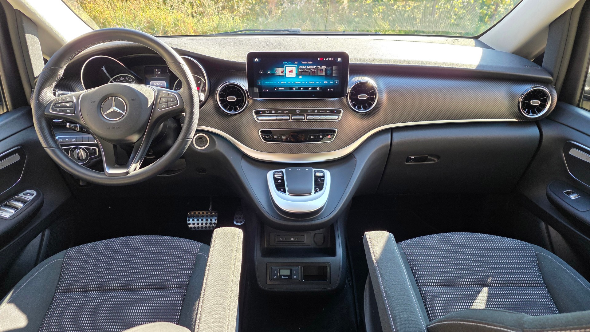 MERCEDES-BENZ Marco Polo Horizon 300 d 4M Automat AMG Line-image-3