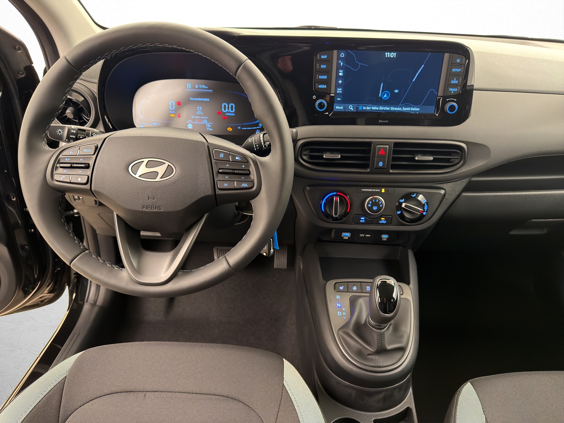 HYUNDAI i10 1.2 Amplia-image-6