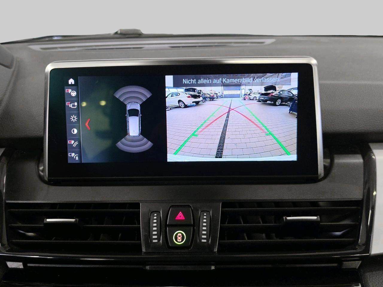 BMW 218d xDrive Gran Tourer-image-22