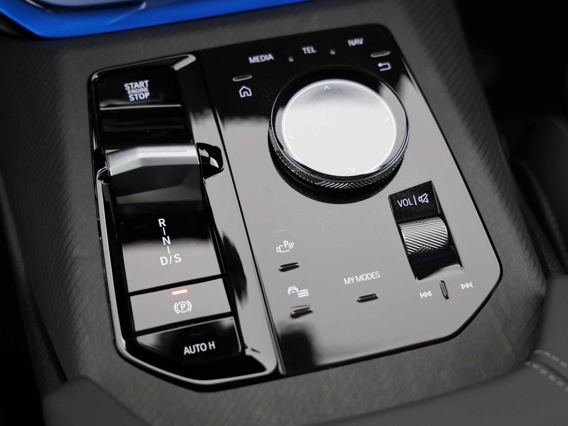 BMW X3 30e xDrive-image-15