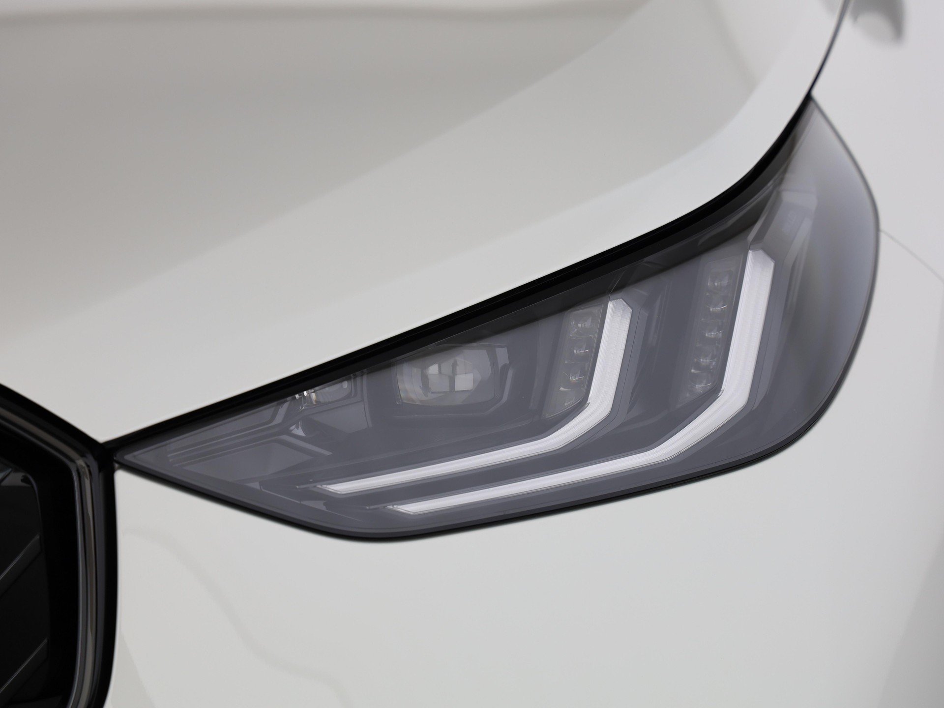 BMW X3 30e xDrive-image-5