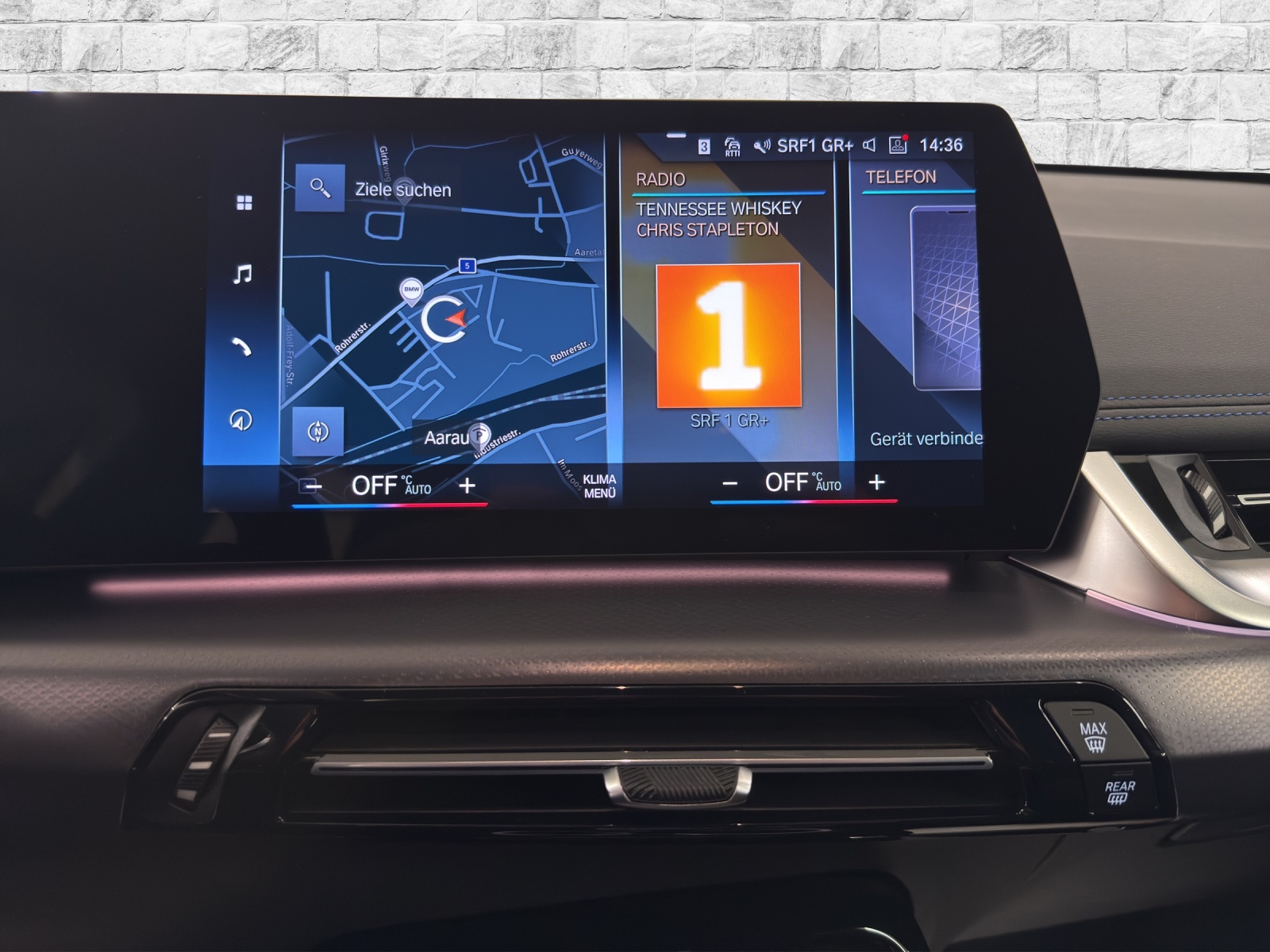 BMW X1 xDrive 23i 48V M Sport-image-17