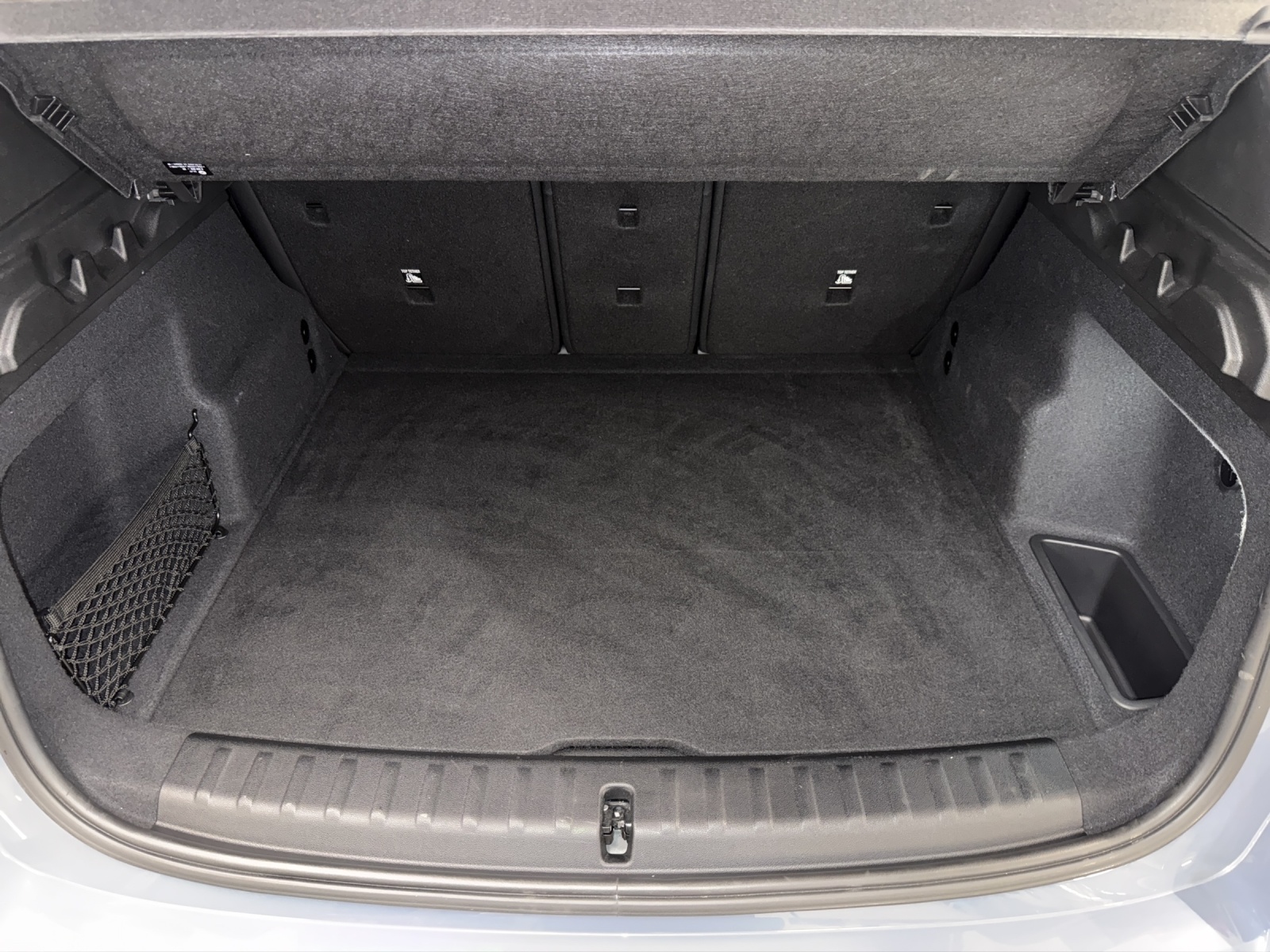 BMW X1 xDrive 23i 48V M Sport-image-22