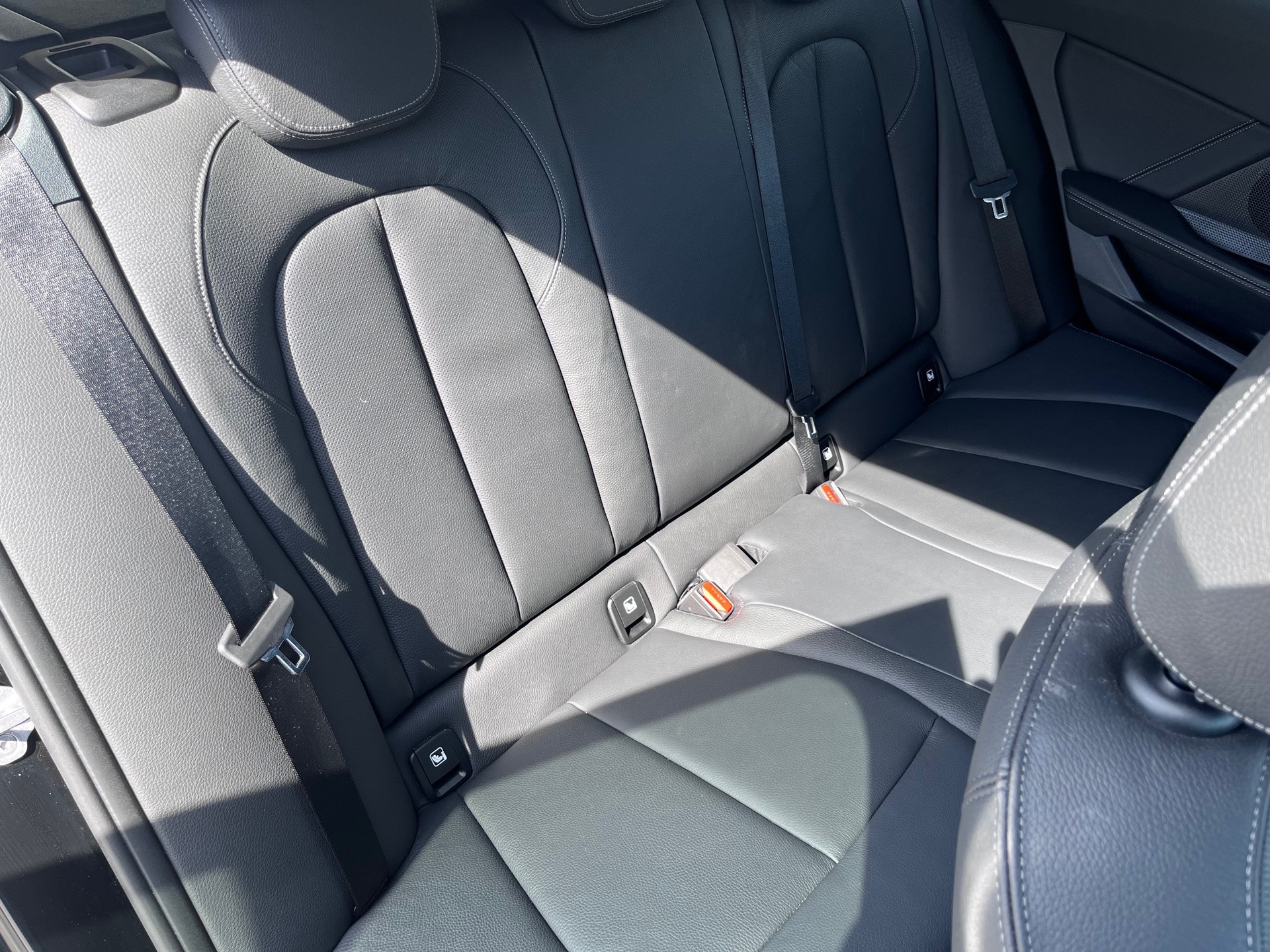 BMW 118i Steptronic-image-10
