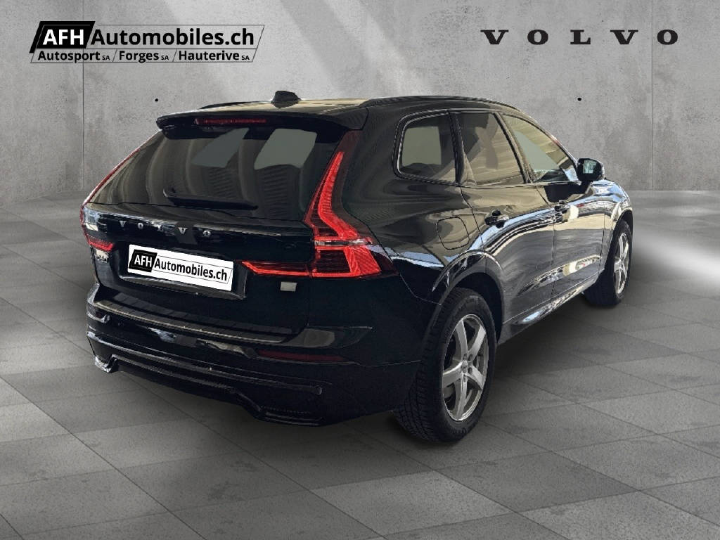 VOLVO XC60 2.0 T6 TE Ultimate Dark eAWD-image-4