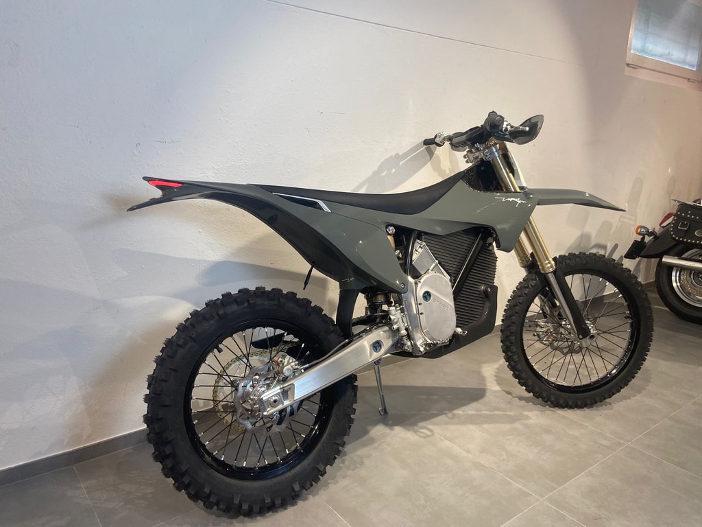 STARK VARG EX 60PS-showroom-element-1