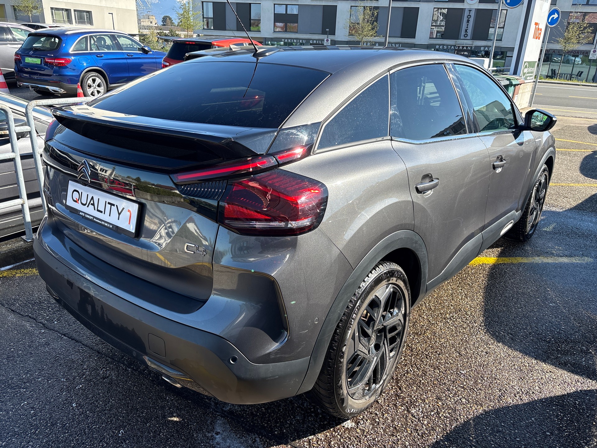 CITROEN C4 1.5 BlueHDi Shine Pack EAT8-image-3
