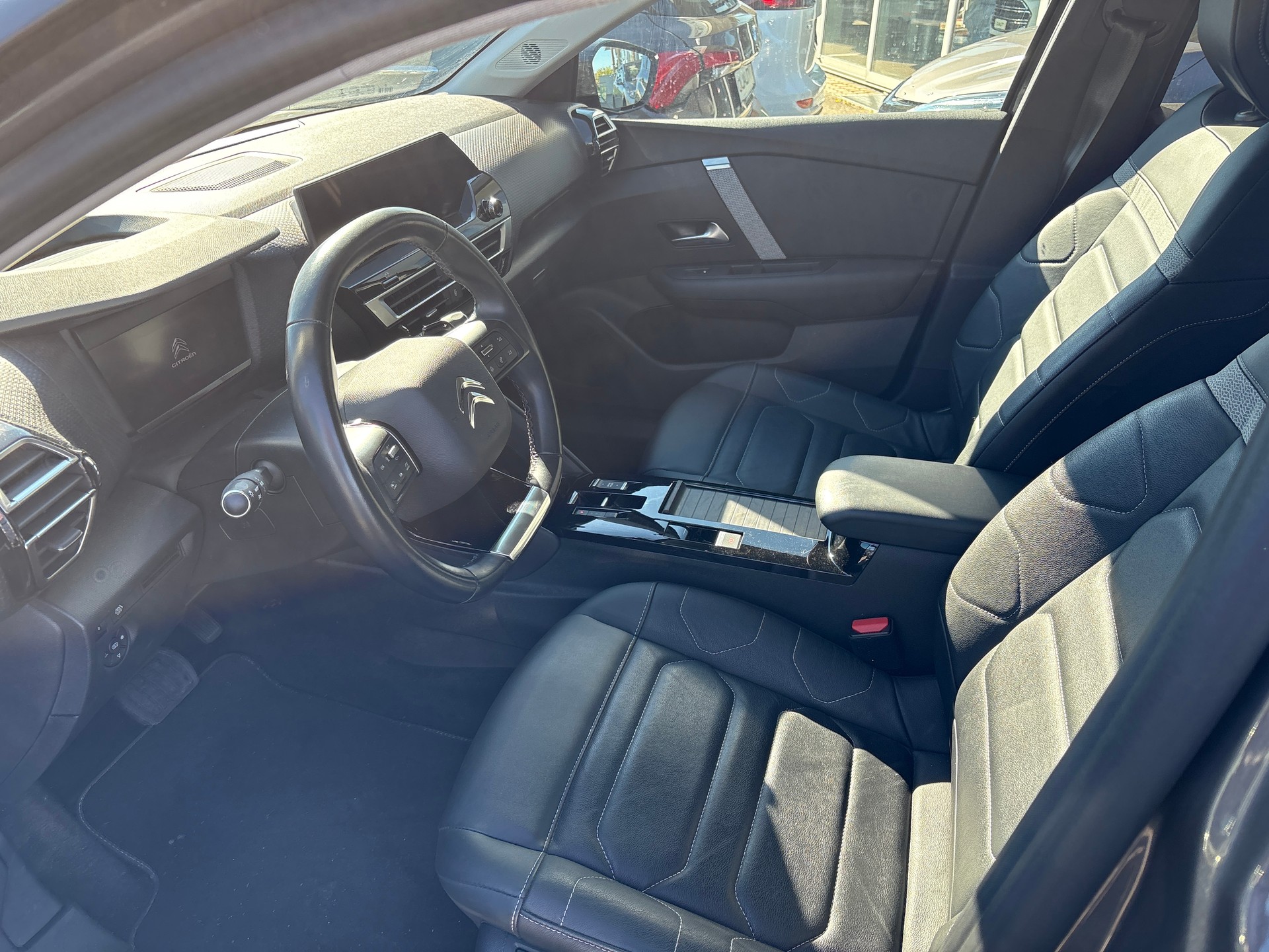 CITROEN C4 1.5 BlueHDi Shine Pack EAT8-image-6