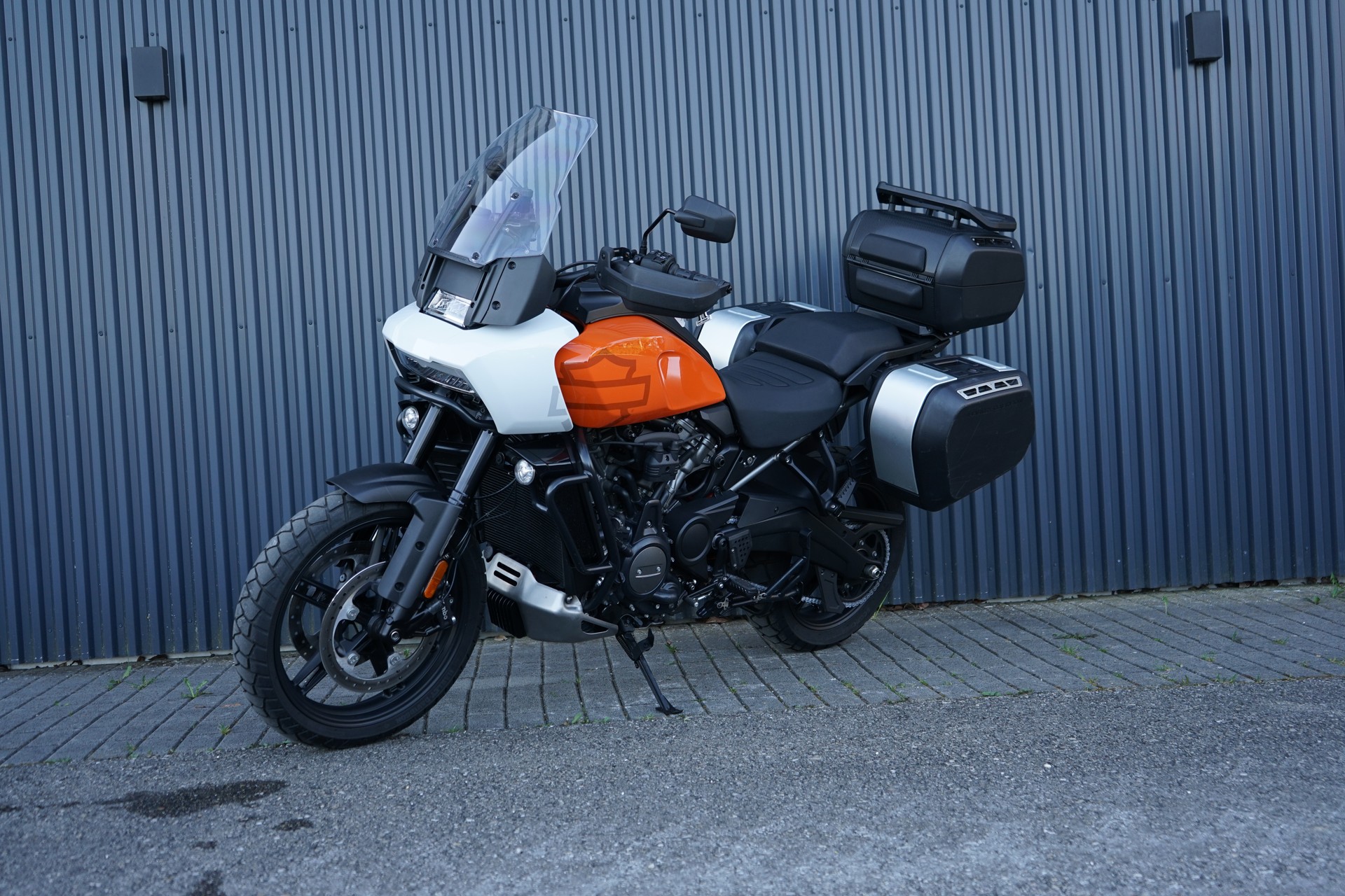 HARLEY-DAVIDSON RA Pan America 1250 Special-showroom-element-1