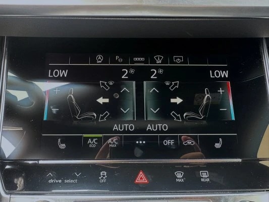 AUDI A6 Avant 40 TDI Design quattro S-tronic-image-10