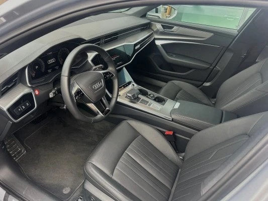 AUDI A6 Avant 40 TDI Design quattro S-tronic-image-6