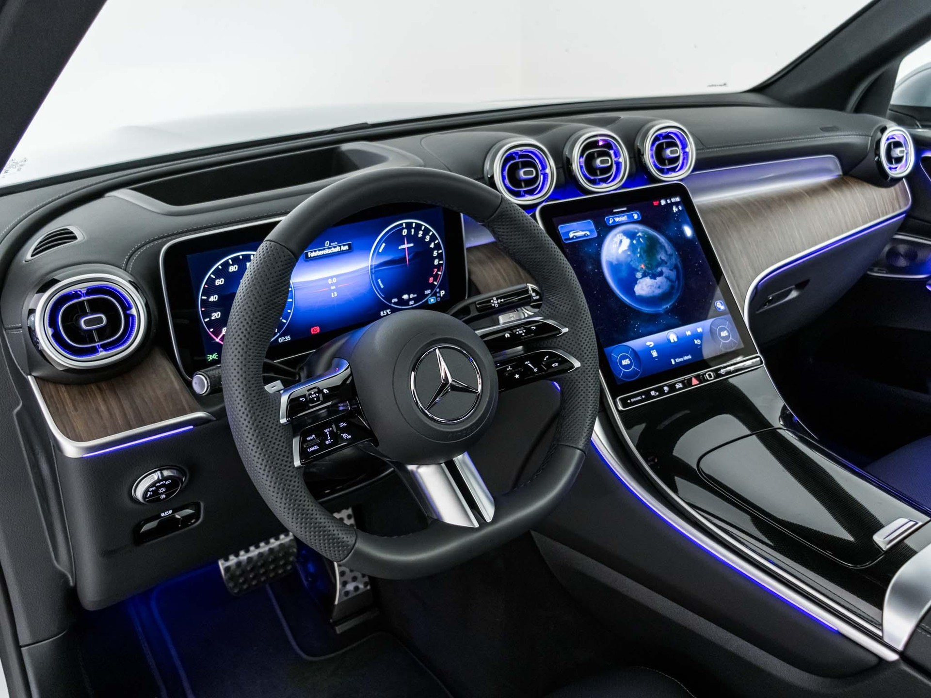 MERCEDES-BENZ GLC 400 e 4MATIC "EQ Star"-image-4