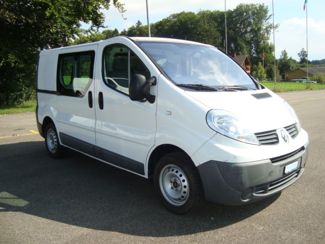 RENAULT Trafic 2.0 dCi 90 2.7t L1H1-image-2