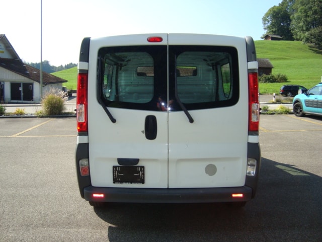 RENAULT Trafic 2.0 dCi 90 2.7t L1H1-image-3