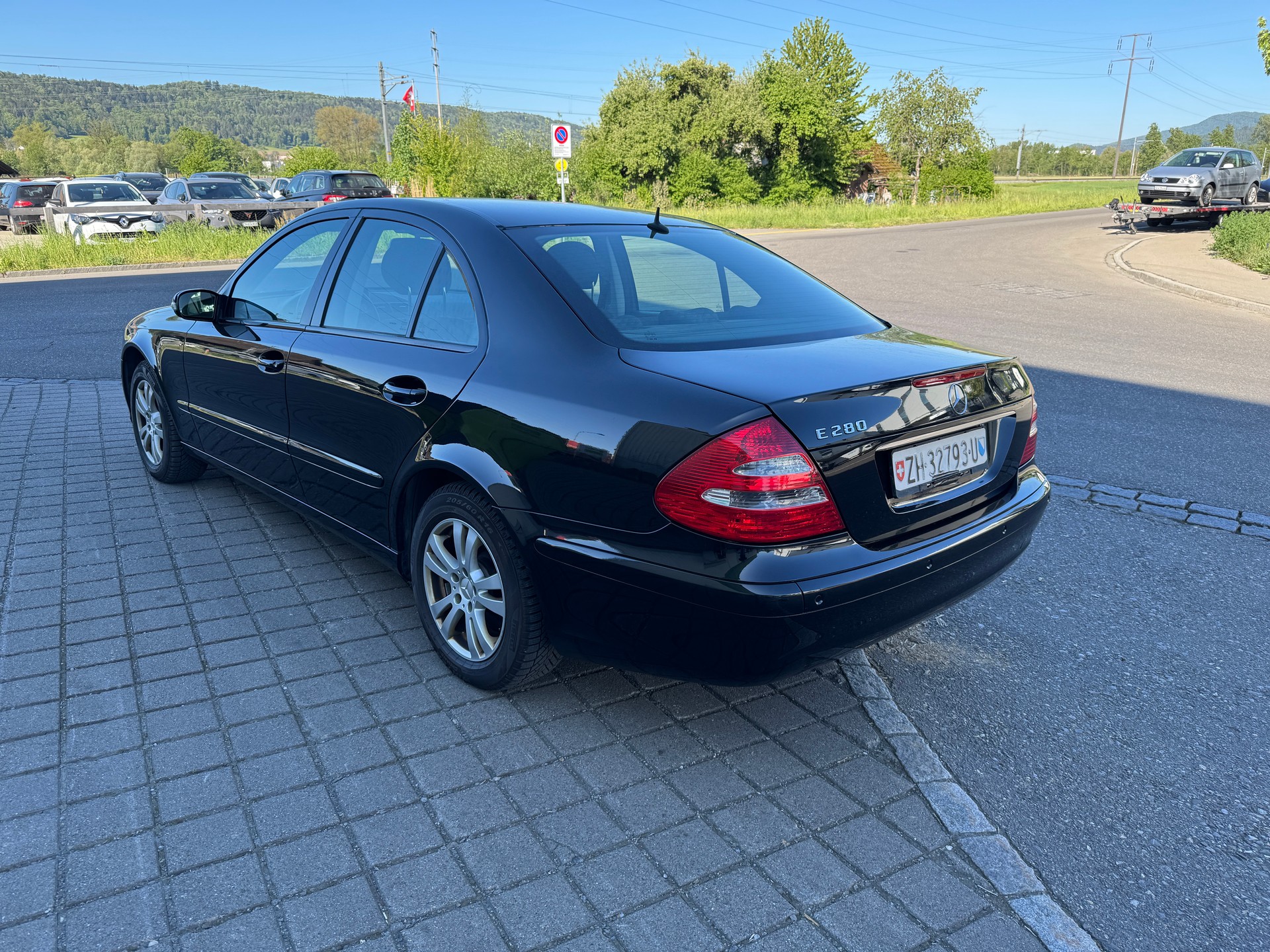 MERCEDES-BENZ E 280 Classic-image-5