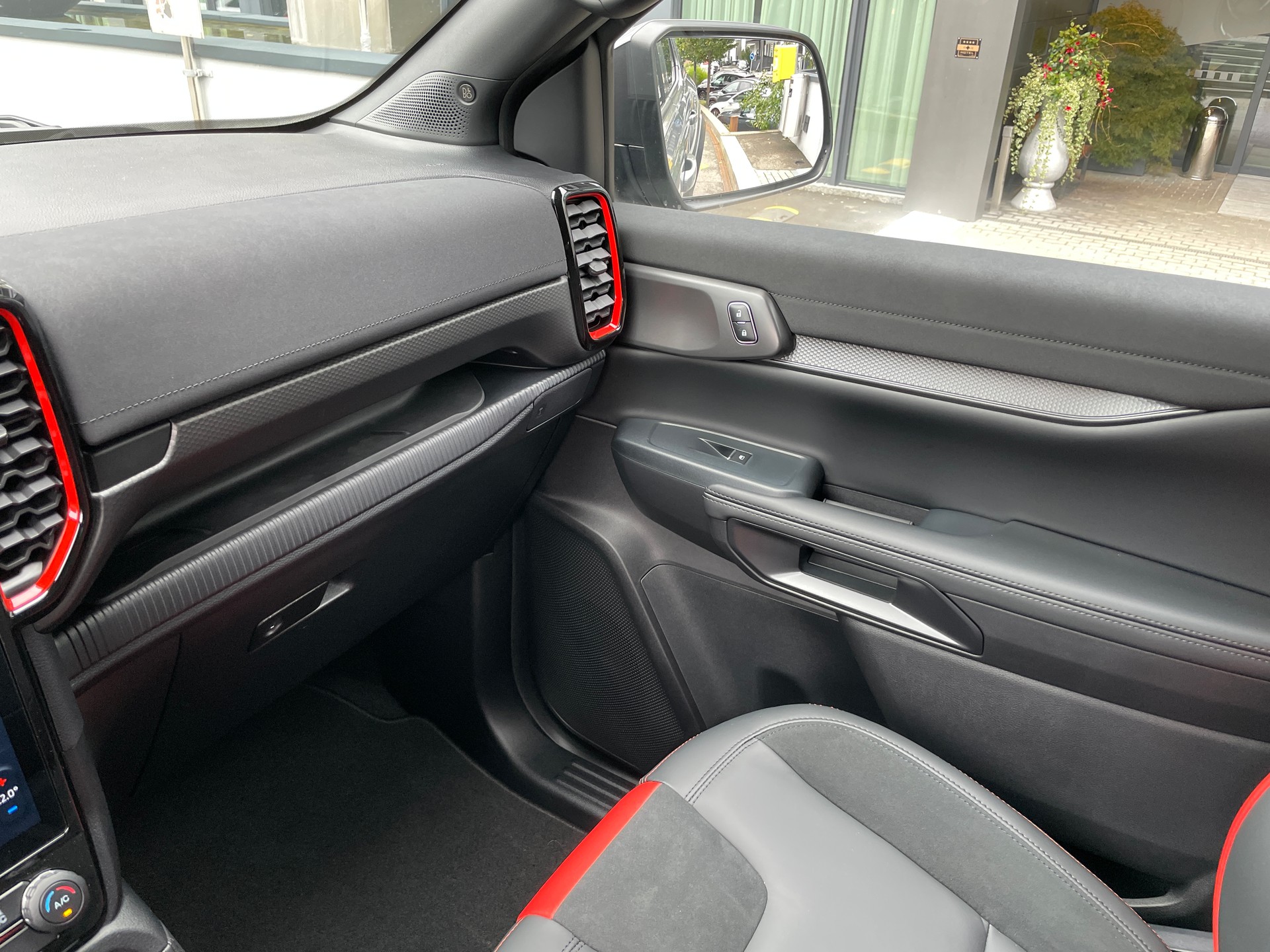 FORD Ranger Raptor 3.0 Eco Boost 4x4 A mit Raptor Paket-image-24