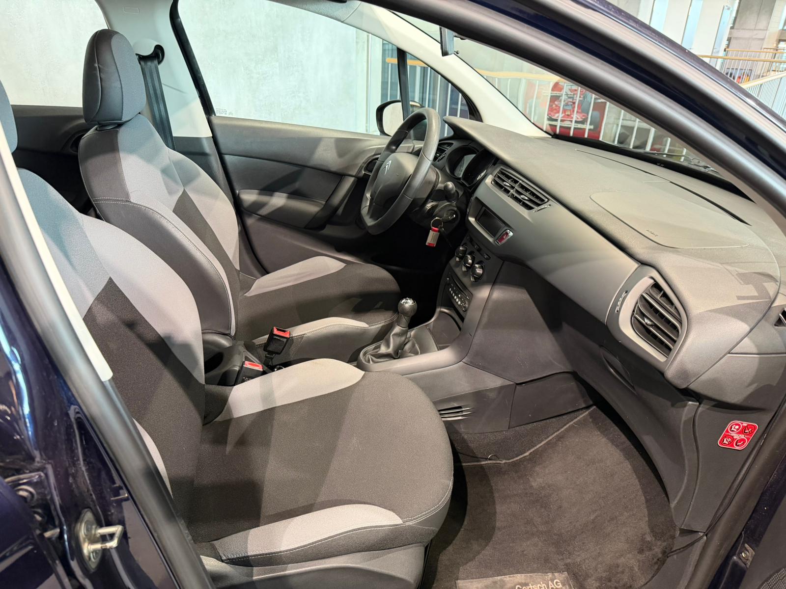 CITROEN C3 1.2i Exclusive-image-12