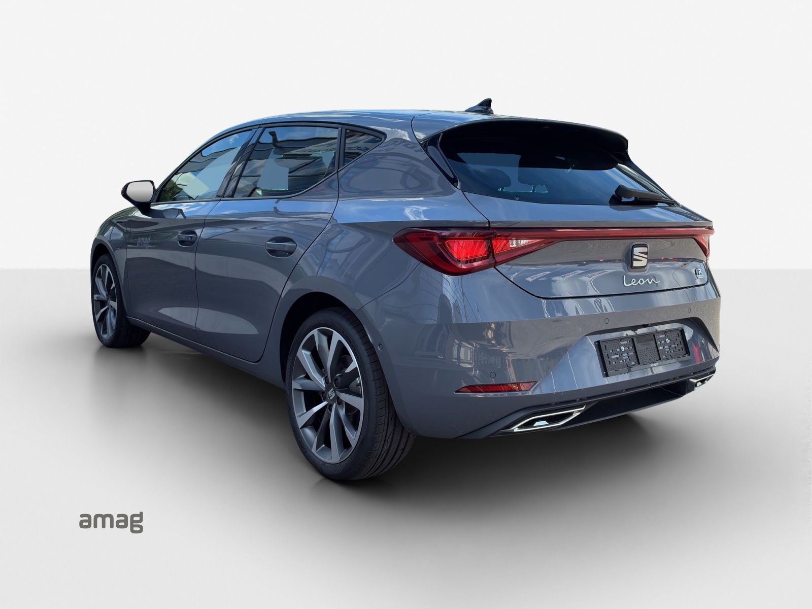 SEAT Leon 1.5 eHybrid pHEV DSG Move FR-image-1