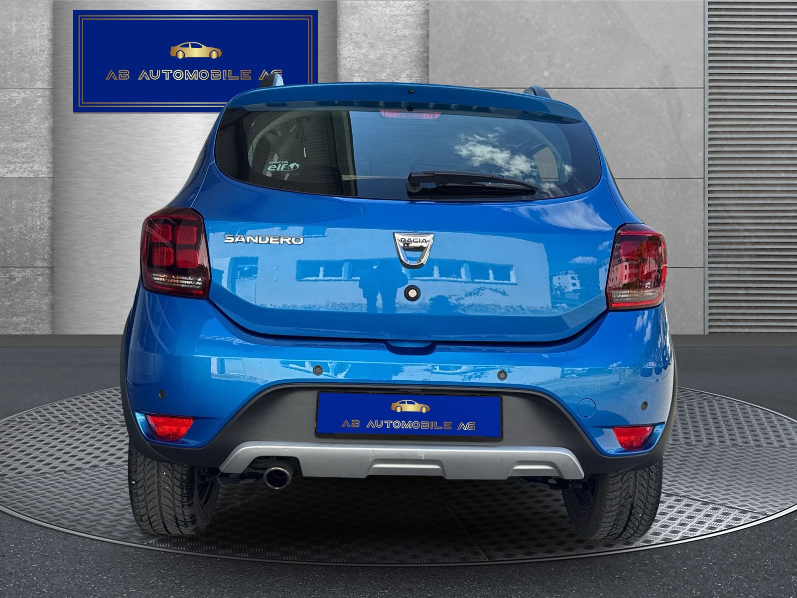 DACIA Sandero Tce 90 Stepway Unlimited Automatic-image-4