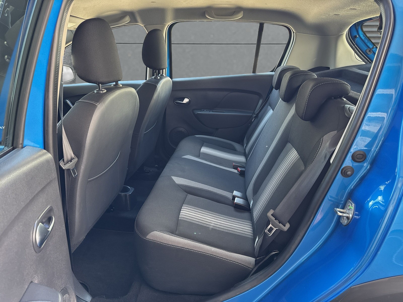 DACIA Sandero Tce 90 Stepway Unlimited Automatic-image-10