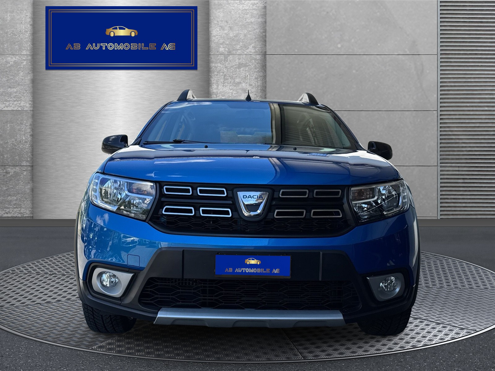 DACIA Sandero Tce 90 Stepway Unlimited Automatic-image-1