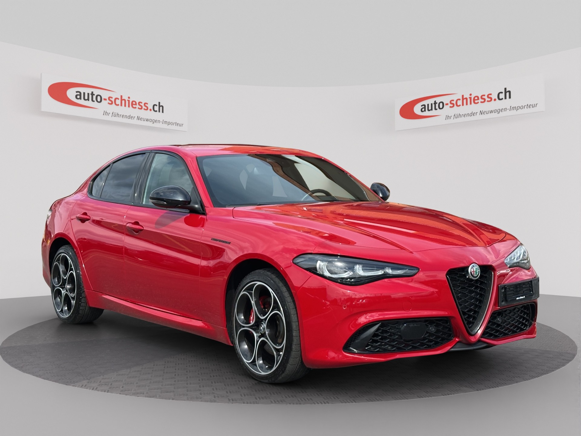 ALFA ROMEO Giulia 2.0 Competizione Q4 AT8-image-0