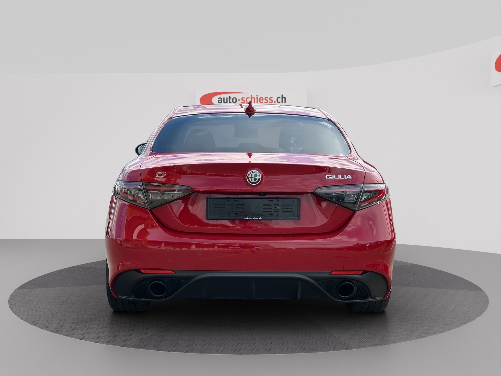 ALFA ROMEO Giulia 2.0 Competizione Q4 AT8-image-3