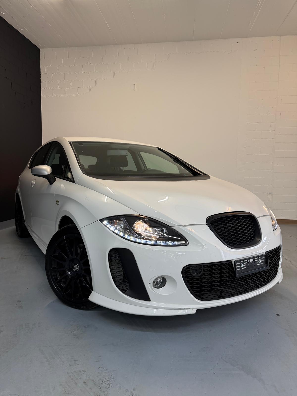 SEAT Leon 2.0 TSI FR CH-Fahrzeug Optisches Tuning