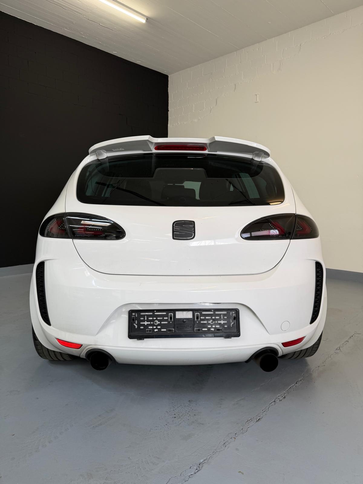 SEAT Leon 2.0 TSI FR CH-Fahrzeug Optisches Tuning-image-4