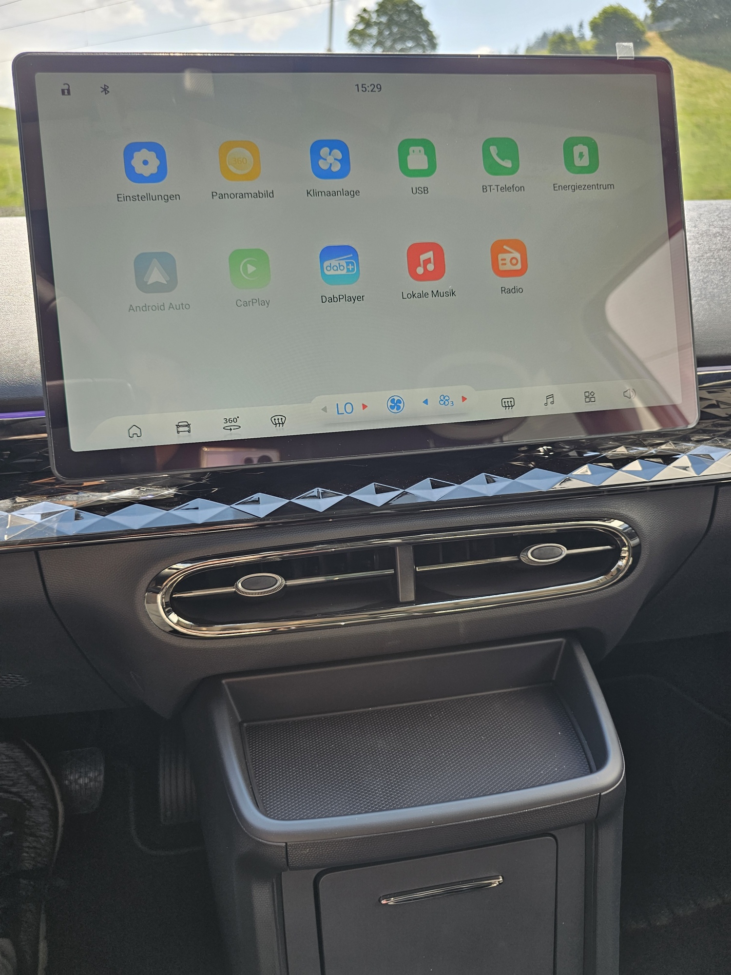 JAC E30X 51 kWh Flagship Pro+-image-9