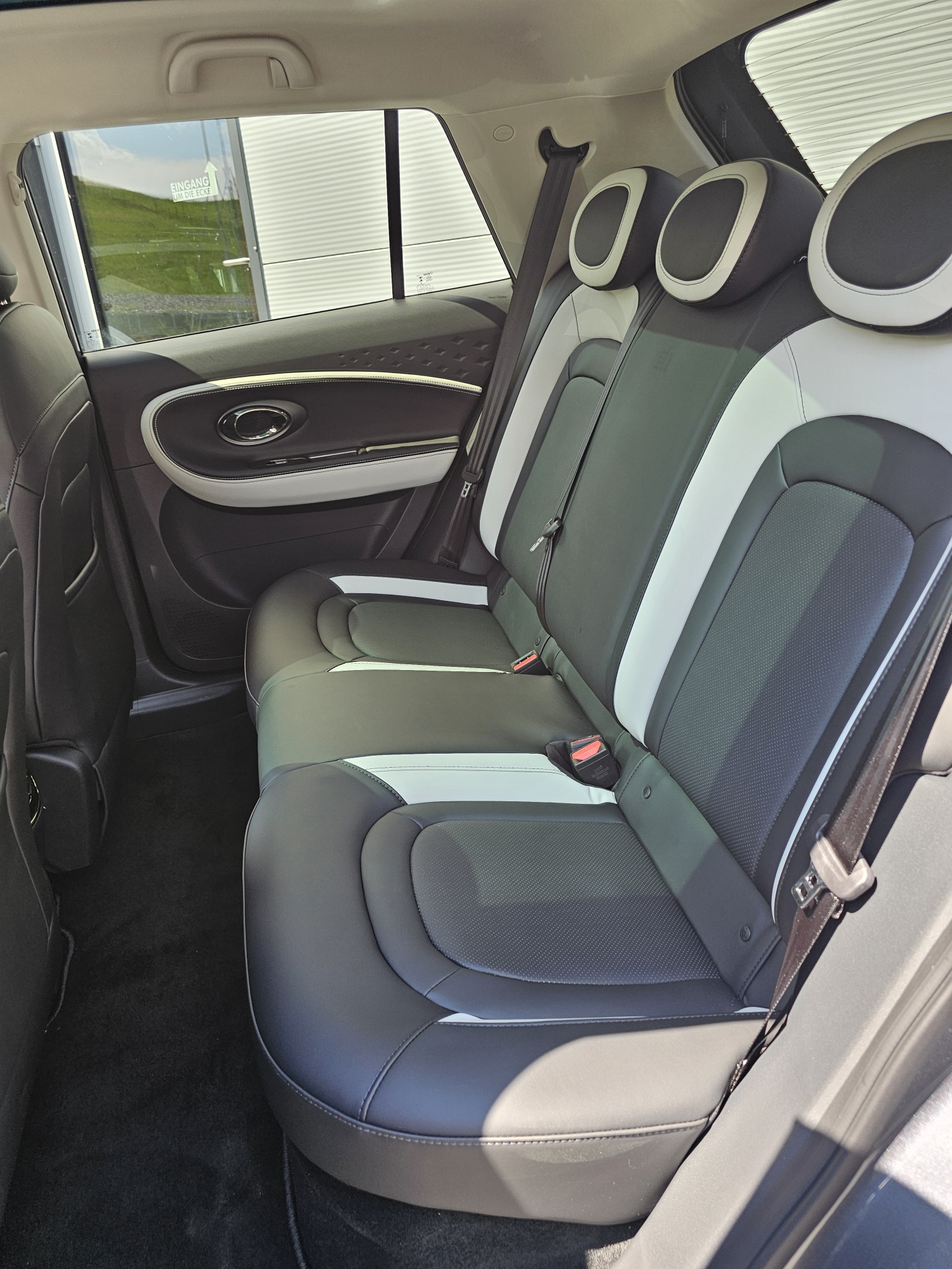JAC E30X 51 kWh Flagship Pro+-image-13