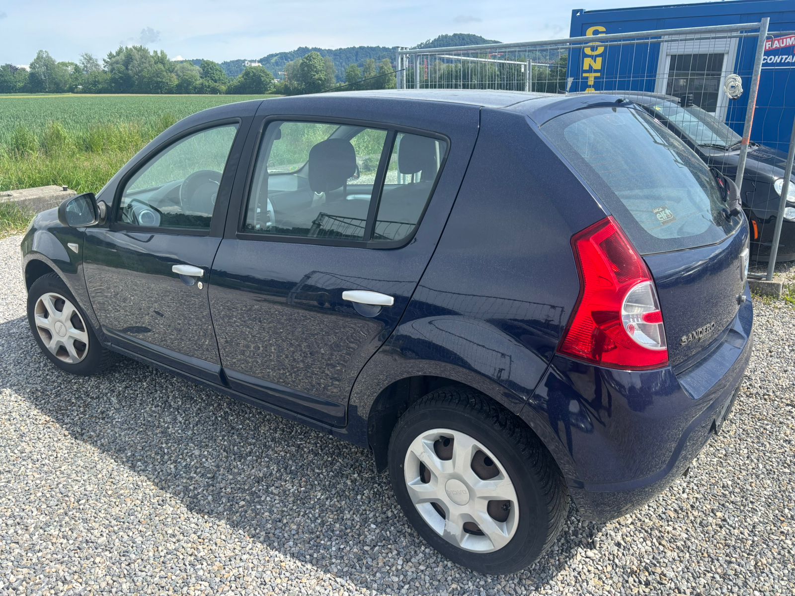 DACIA Sandero 1.6 Lauréate-image-5